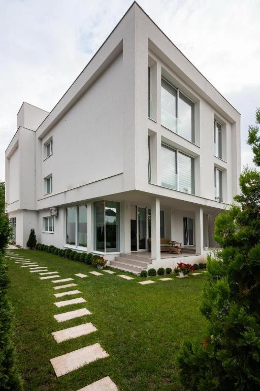 Lux Hedonistic Life Lejlighedshotel Novi Sad Eksteriør billede